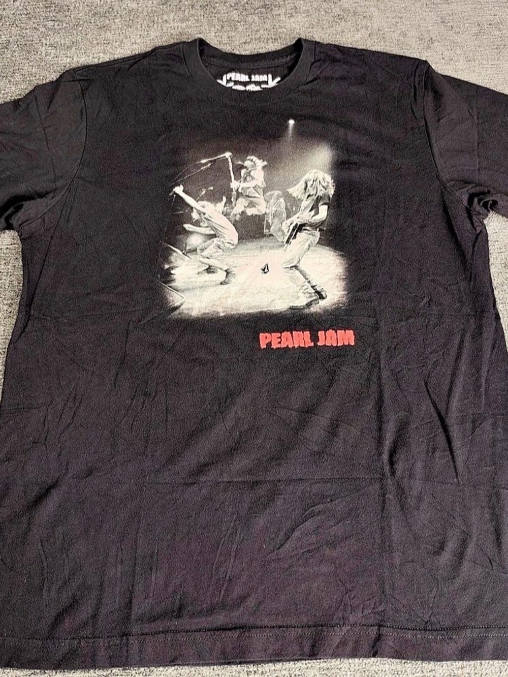 Pearl Jam Volcom Limited Edition - Ten 2009 Reissue - LRG - Rare New No Tags